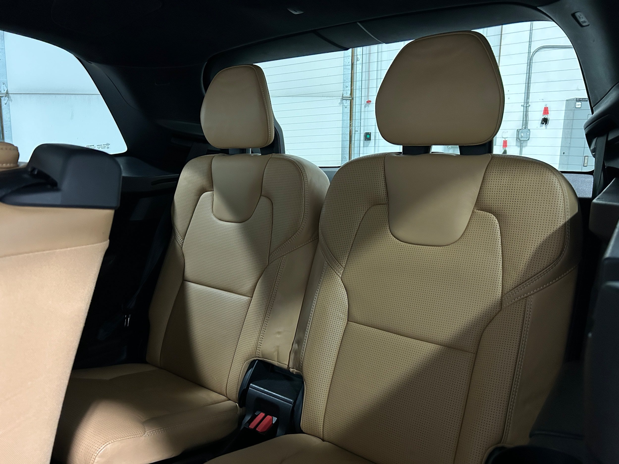 Used 2017 Volvo XC90 T6 Inscription w/ Luxury Package AWD/4WD image 32
