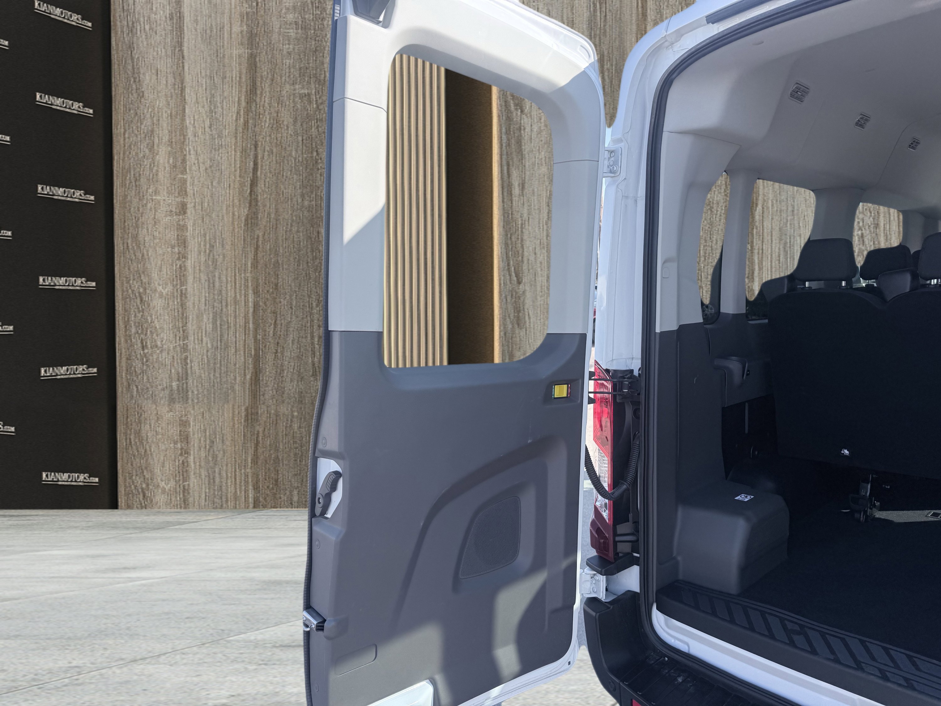 Used 2026 Ford Transit 350 XLT image 18