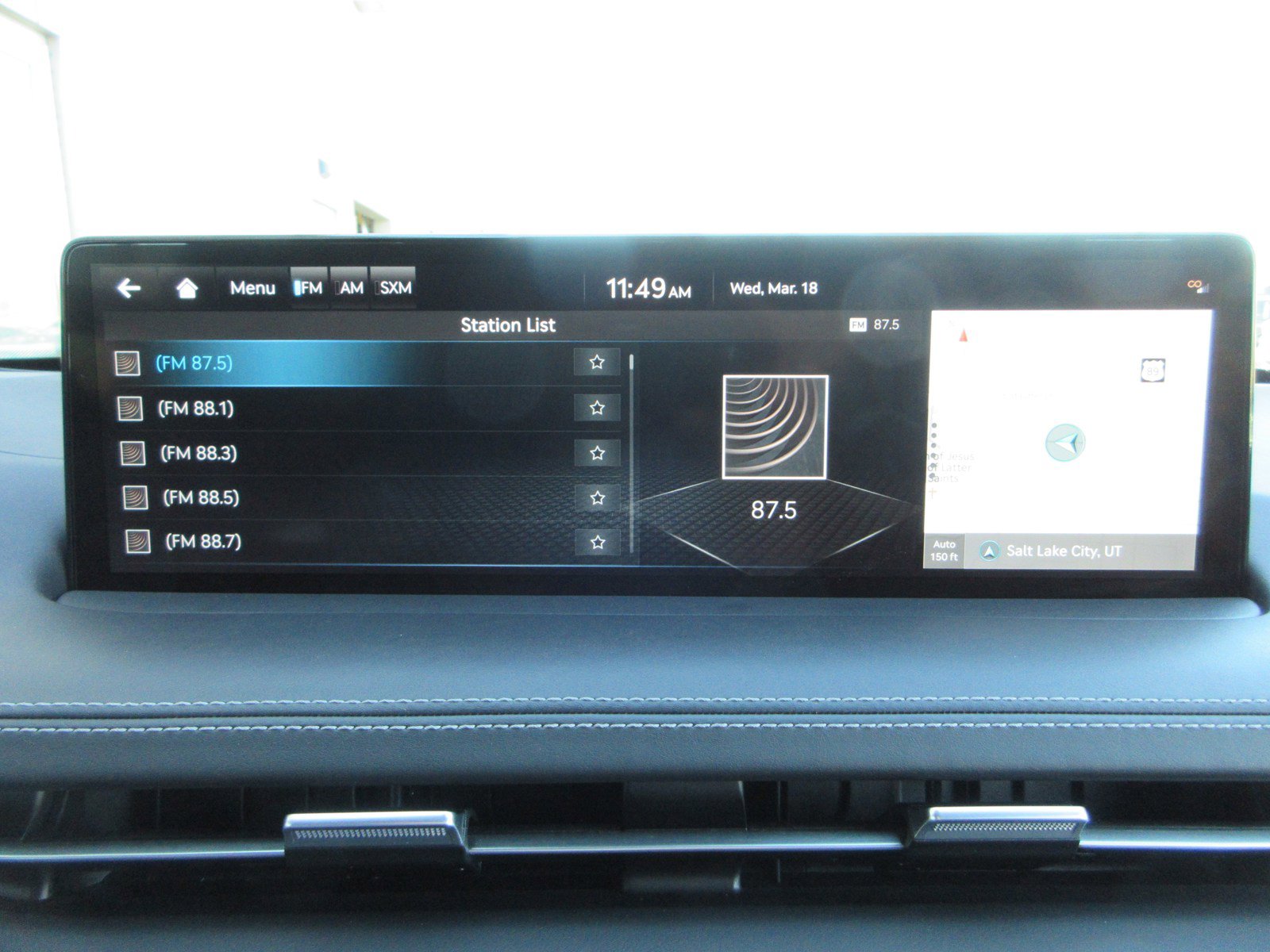 Used 2023 Genesis GV70 3.5T Sport w/ Sport Prestige Package image 44