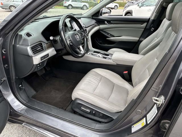Used 2020 Honda Accord Touring image 12