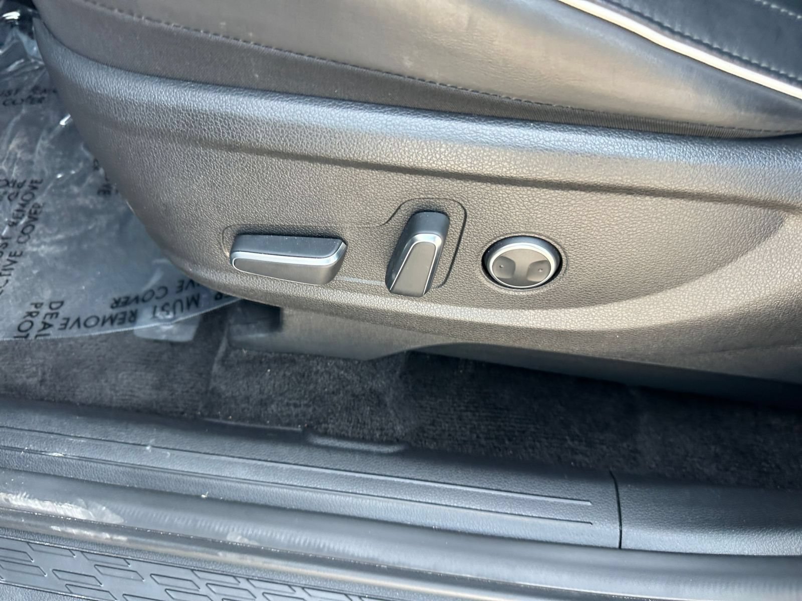 Used 2025 Hyundai Palisade SEL FWD image 23