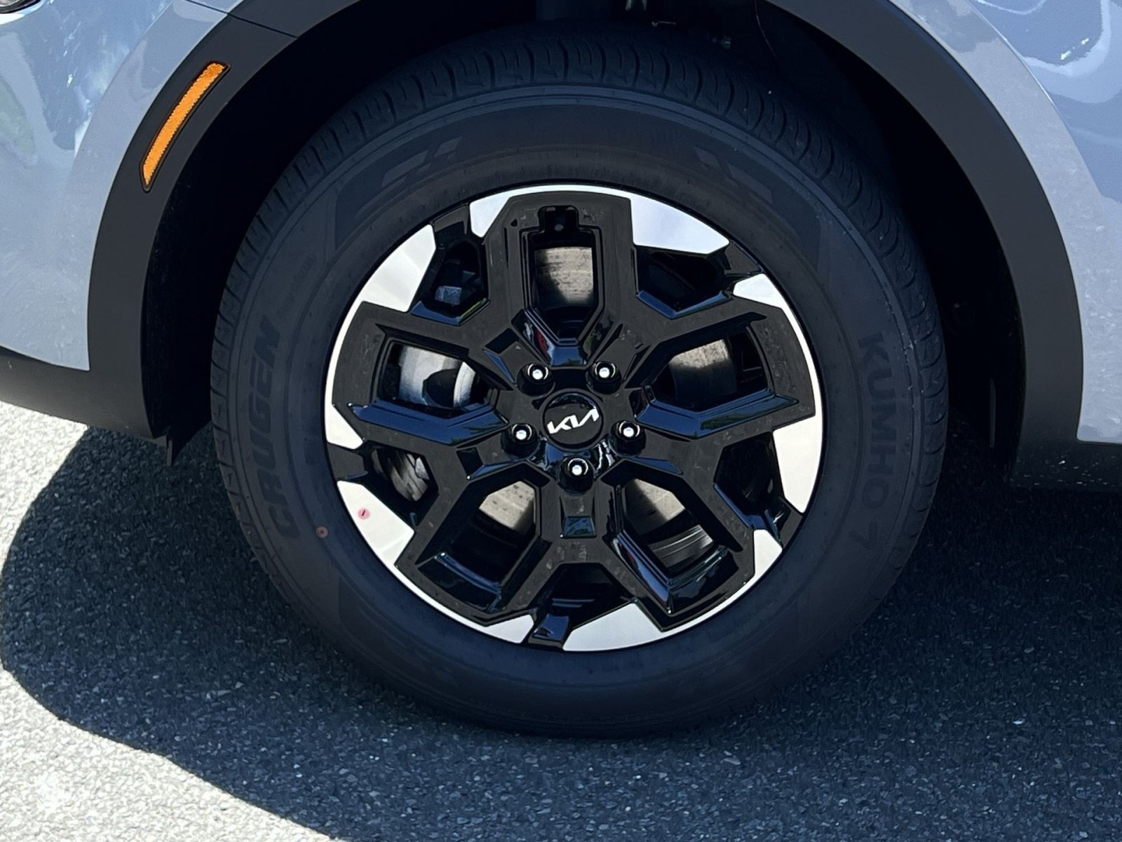 New 2026 Kia Sorento S AWD/4WD image 25