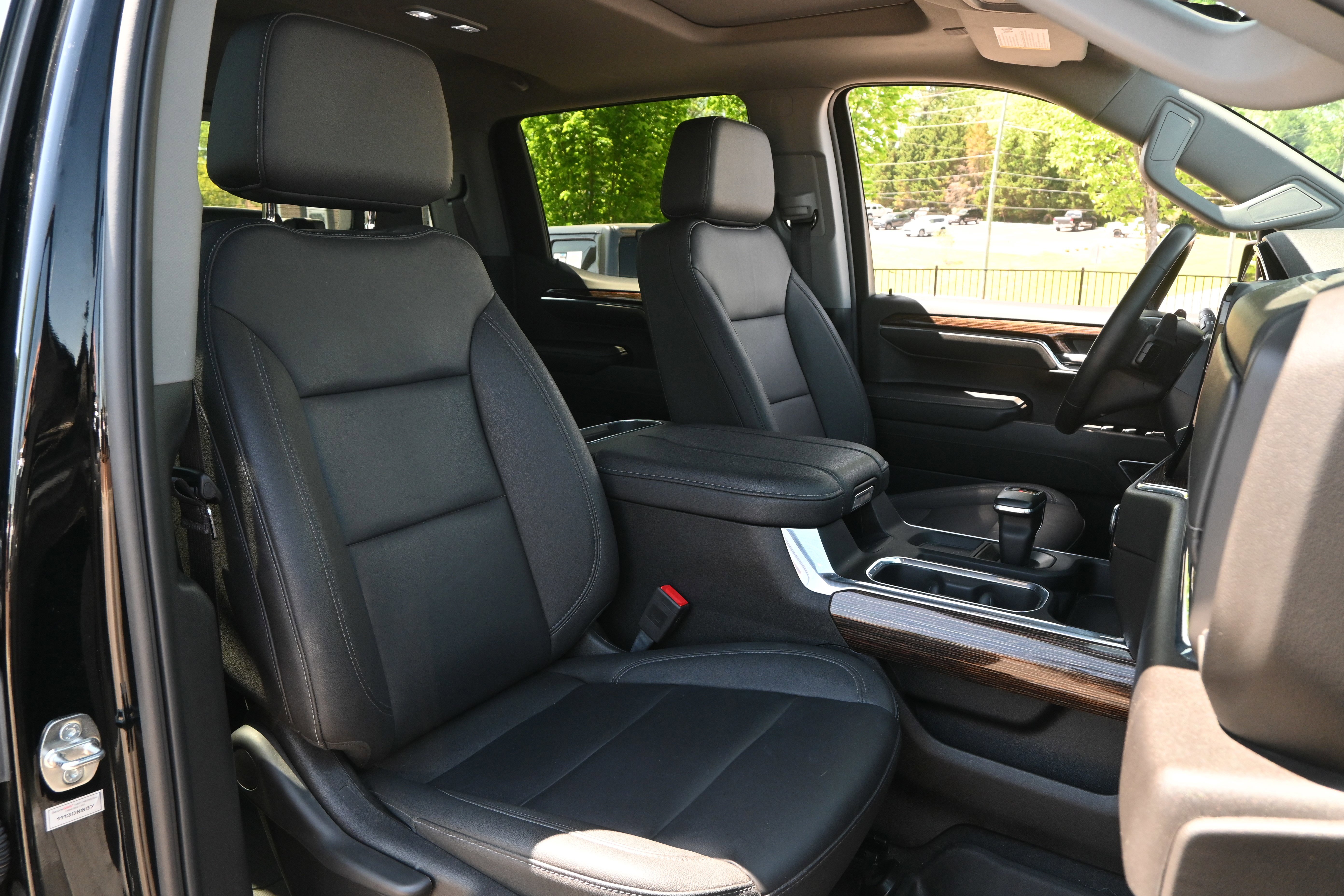 Used 2024 GMC Sierra 1500 Elevation w/ Elevation Premium Package AWD/4WD image 36