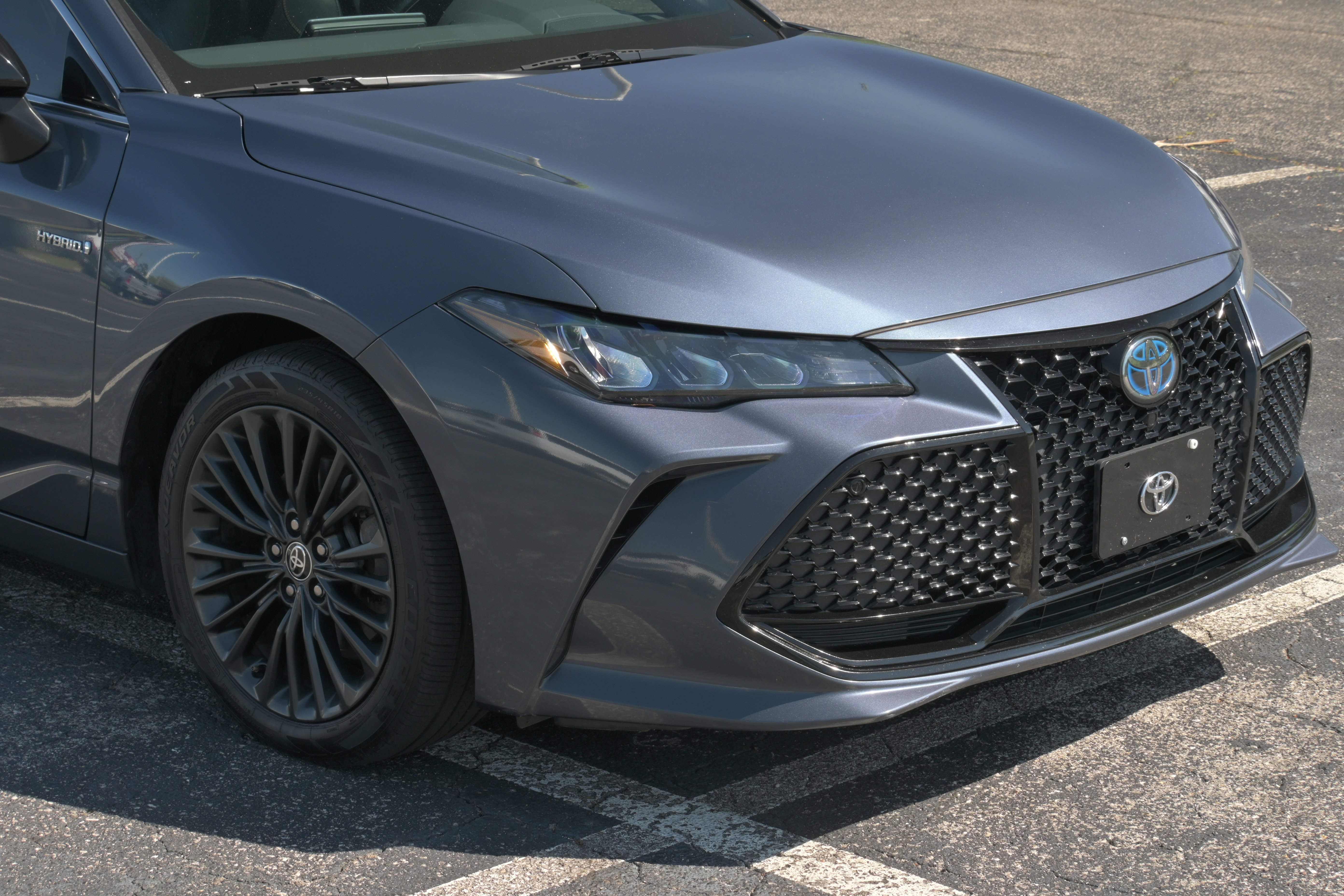 Used 2021 Toyota Avalon XSE FWD image 8