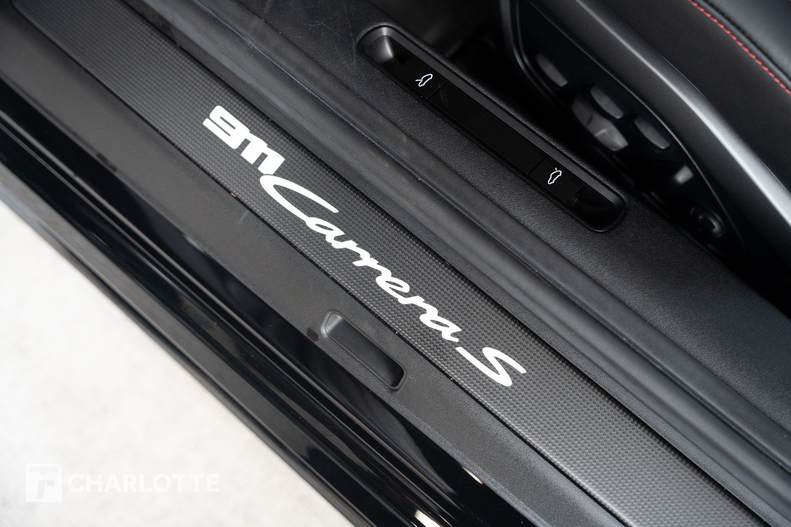 Used 2026 Porsche 911 Carrera S RWD image 18