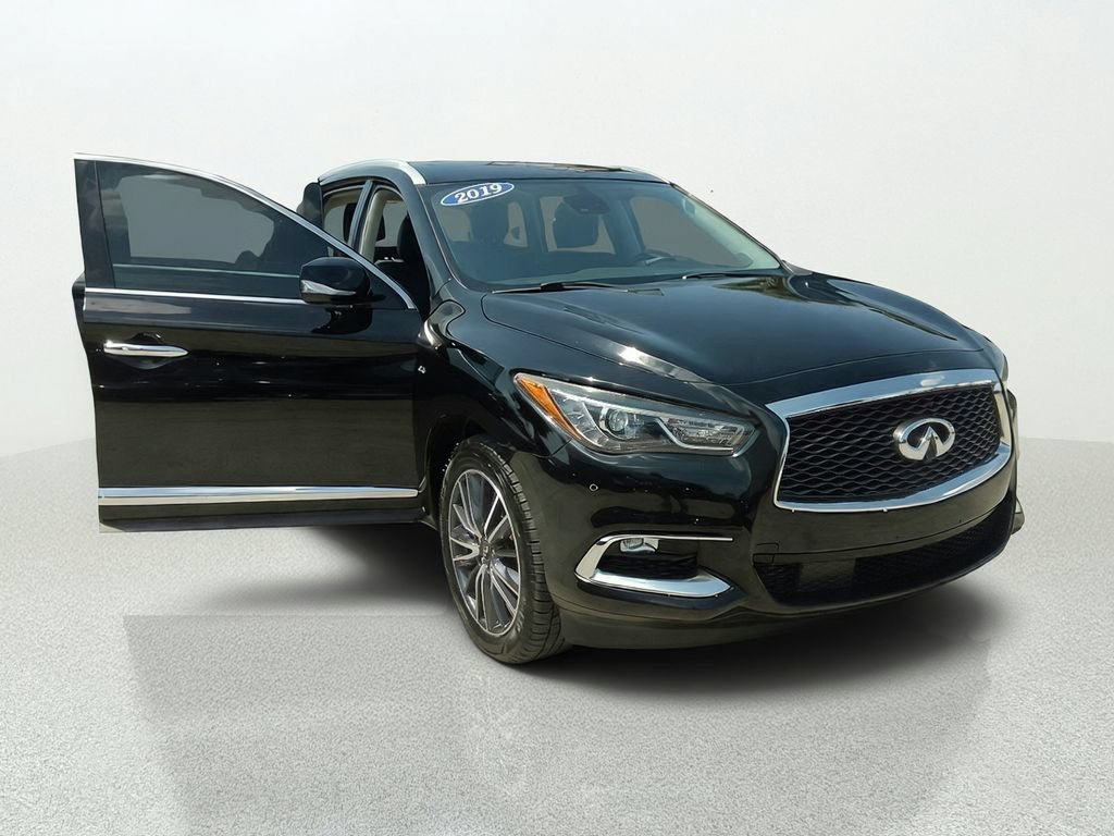 Used 2019 INFINITI QX60 Luxe w/ Essential Package AWD/4WD image 8