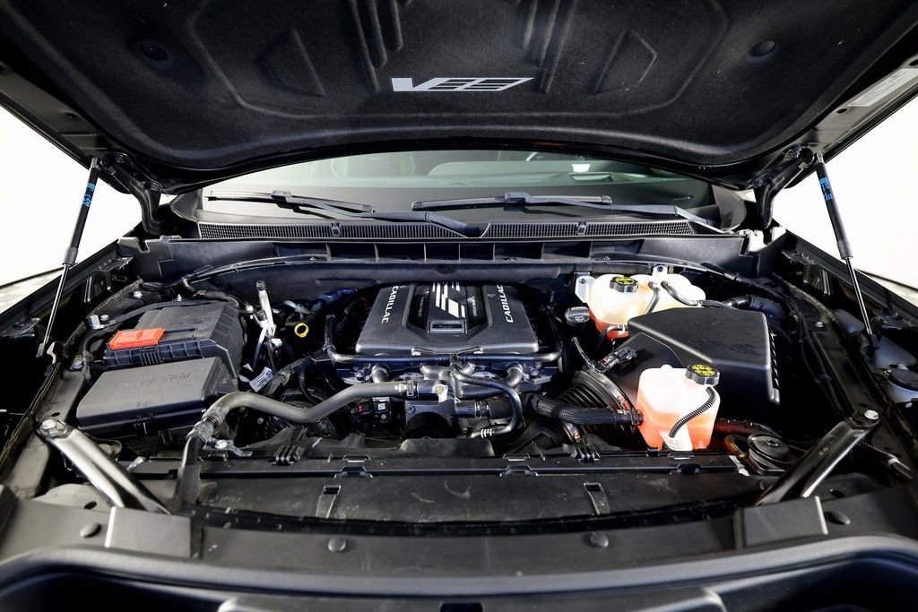 Used 2024 Cadillac Escalade V w/ LPO, ONYX Package image 50