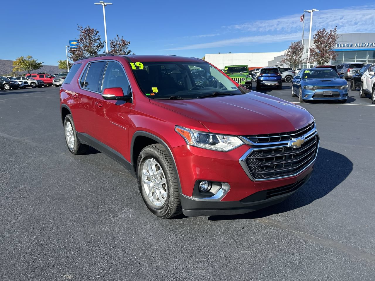 Used 2019 Chevrolet Traverse LT