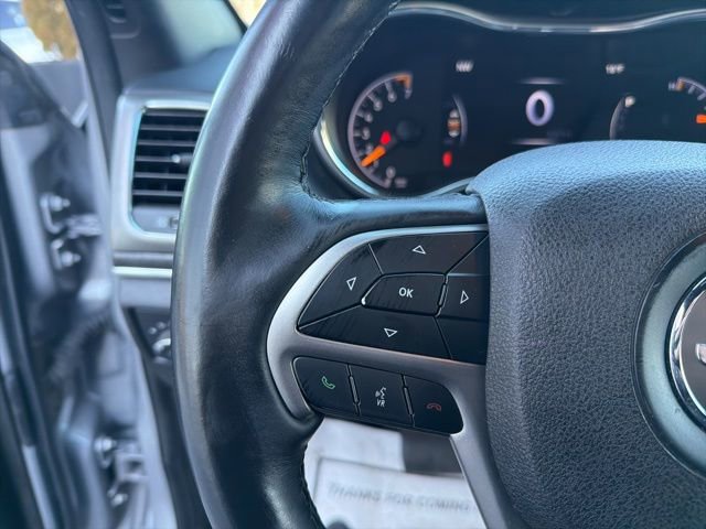 Used 2018 Jeep Grand Cherokee Limited image 22