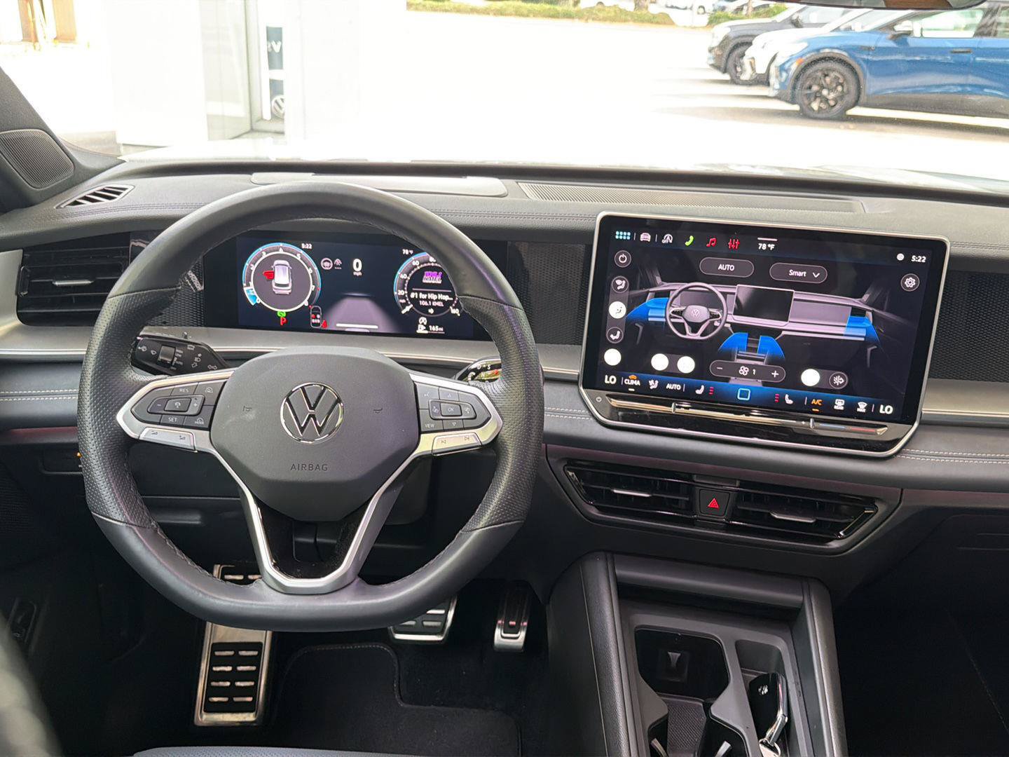 Certified 2026 Volkswagen Tiguan SE R-Line FWD image 17