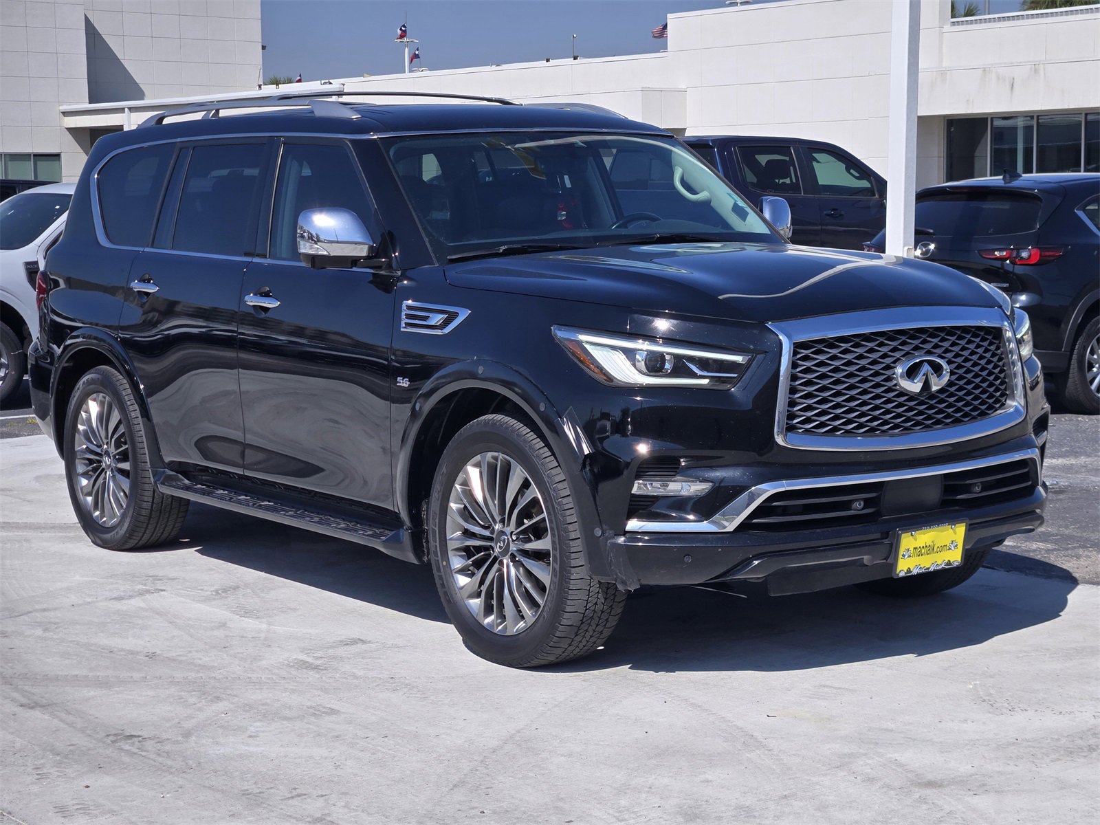 Used 2020 INFINITI QX80 Luxe w/ Sensory Package image 3
