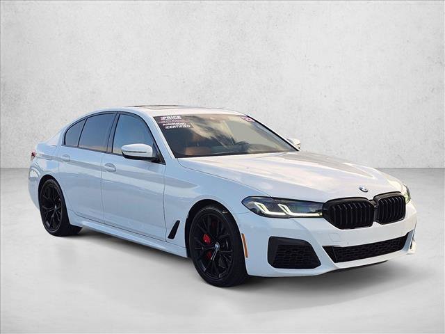 Used 2023 BMW 540i w/ M Sport Package RWD image 3