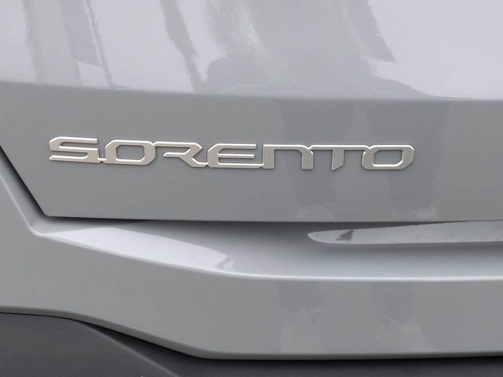 Certified 2025 Kia Sorento EX w/ Panoramic Sunroof Package FWD image 33