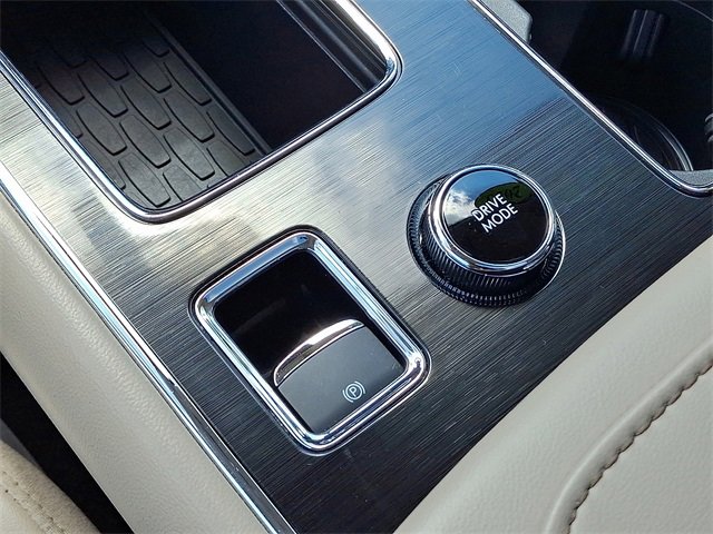 Used 2023 Lincoln Aviator Reserve w/ Elements Package Plus AWD/4WD image 25