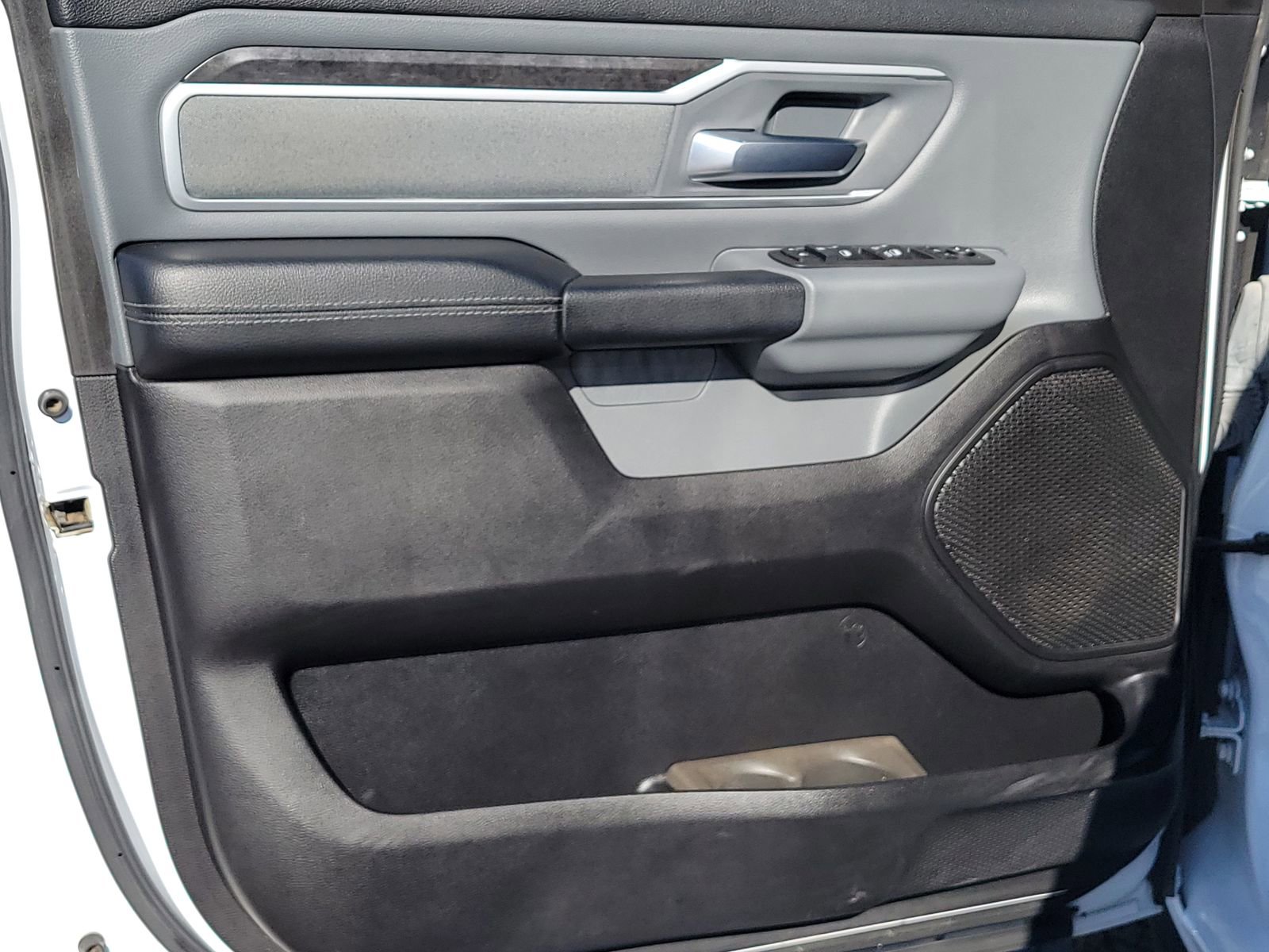 Used 2021 RAM 1500 Big Horn AWD/4WD image 7