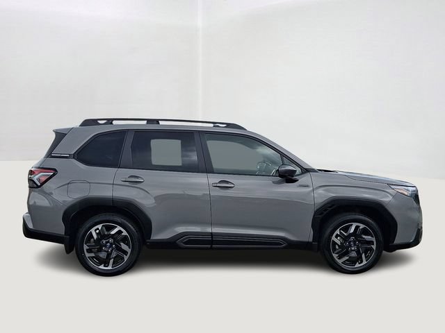 Used 2025 Subaru Forester Limited AWD/4WD image 7