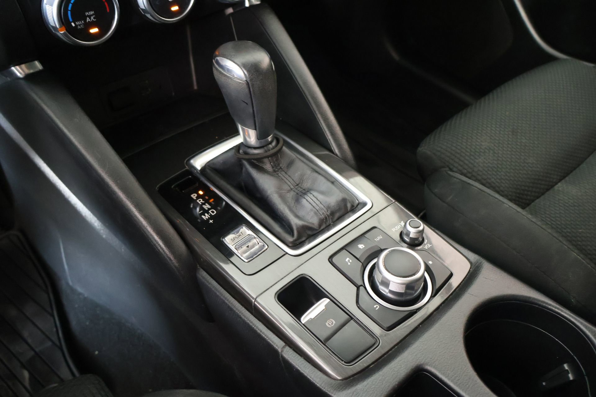 Used 2016 MAZDA CX-5 Touring FWD image 9