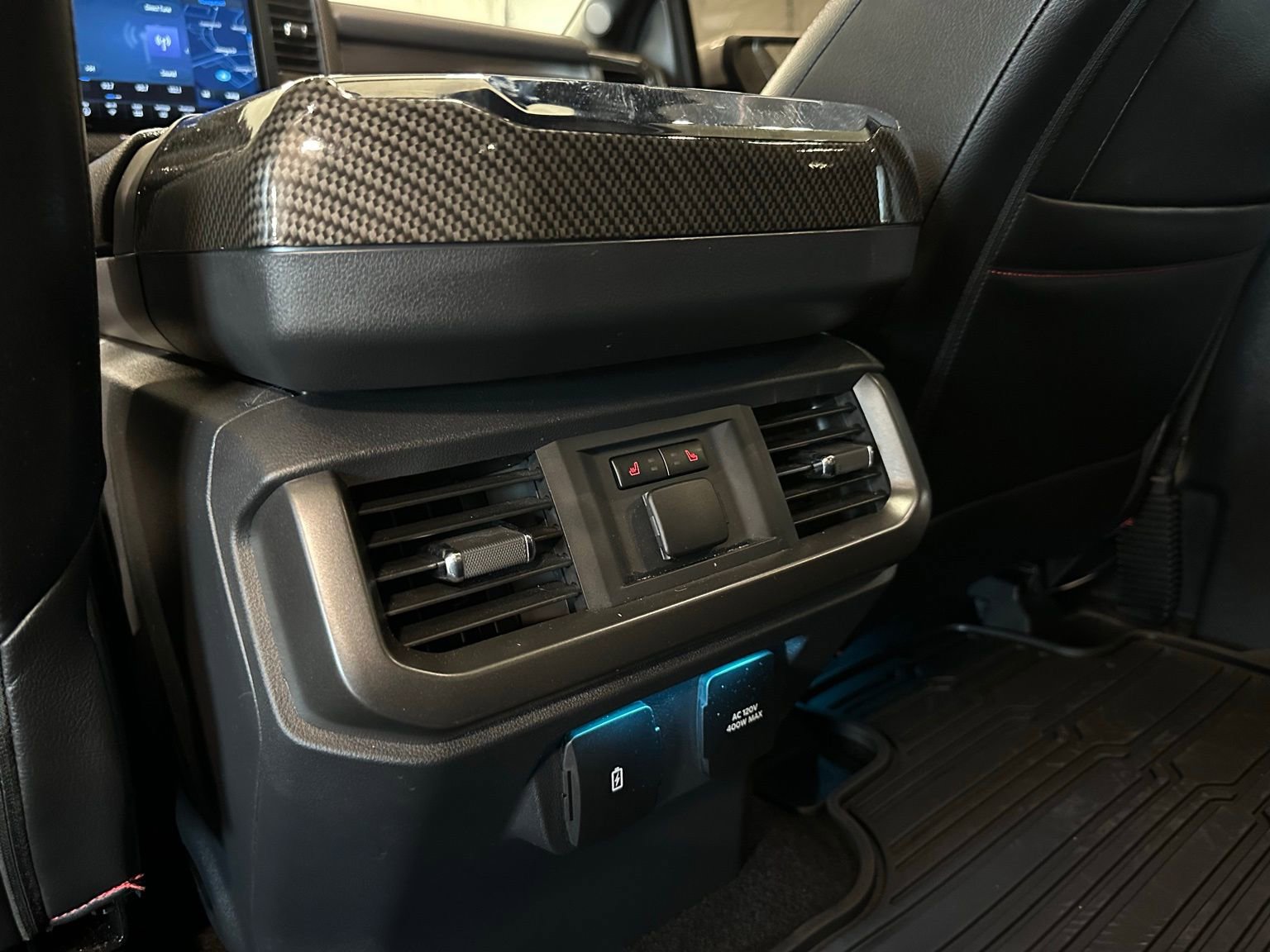 Used 2025 Ford F150 Lariat w/ Equipment Group 502A High image 43