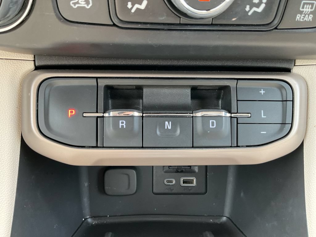 Used 2023 GMC Acadia Denali w/ Denali Ultimate Package FWD image 34