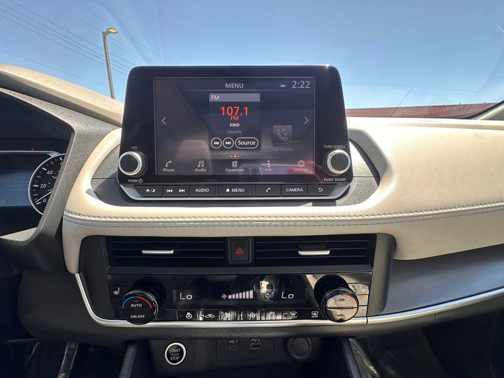 Certified 2023 Nissan Rogue SV w/ SV Premium B Package FWD image 21