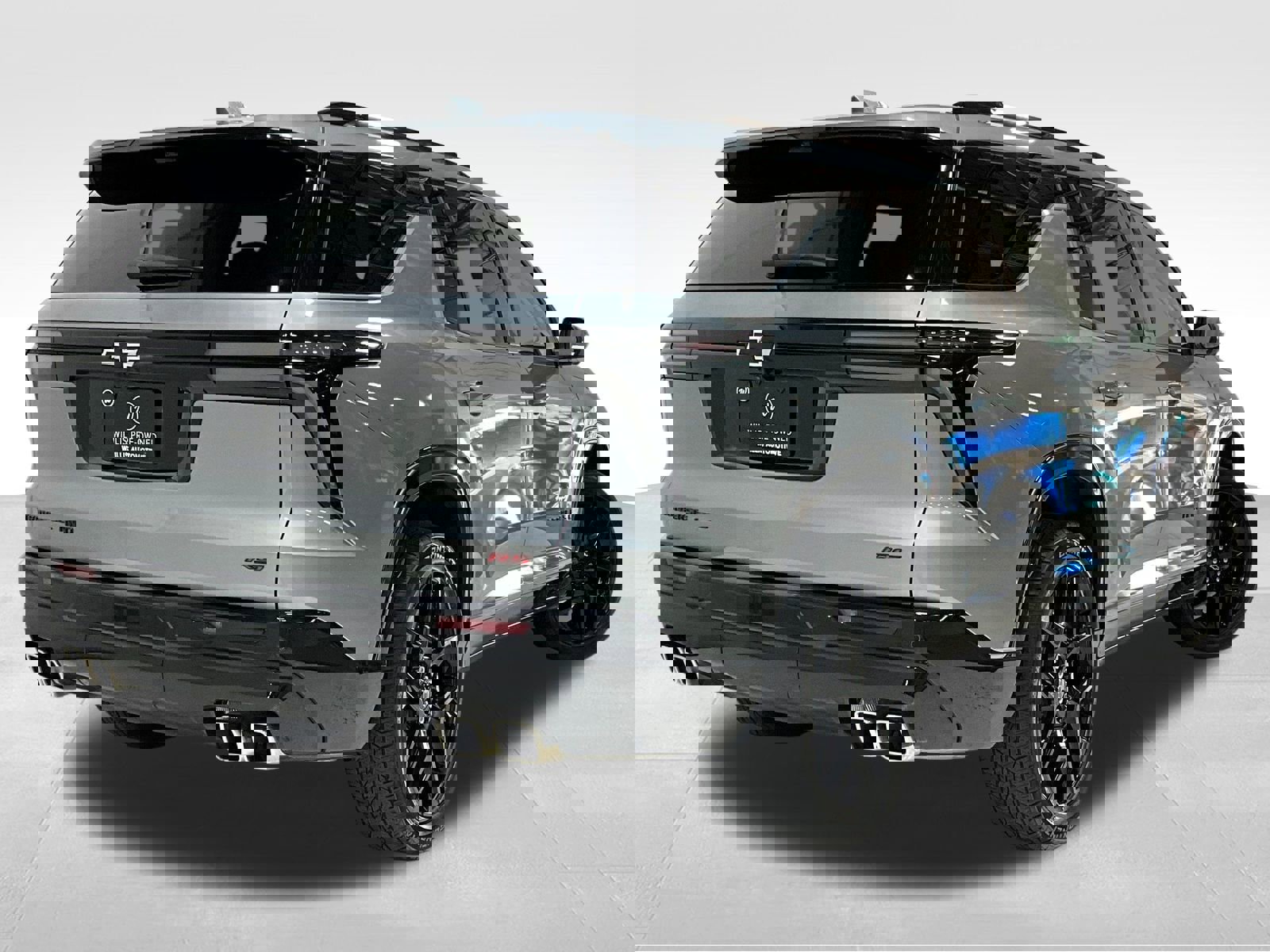 Used 2024 Chevrolet Traverse RS w/ LPO, Floor Liner Package image 5