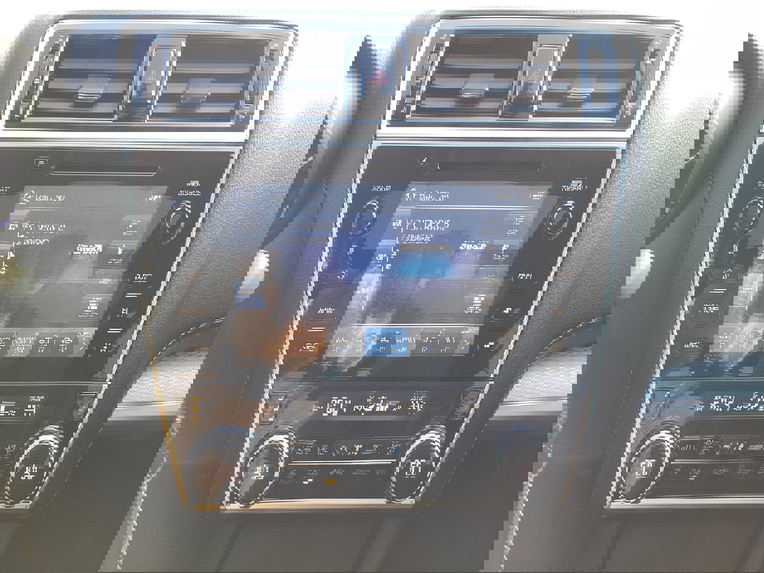 Used 2018 Subaru Legacy 2.5i Premium w/ Moonroof Package image 18