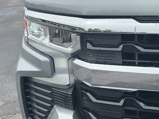 Used 2025 Chevrolet Silverado 1500 LT AWD/4WD image 12