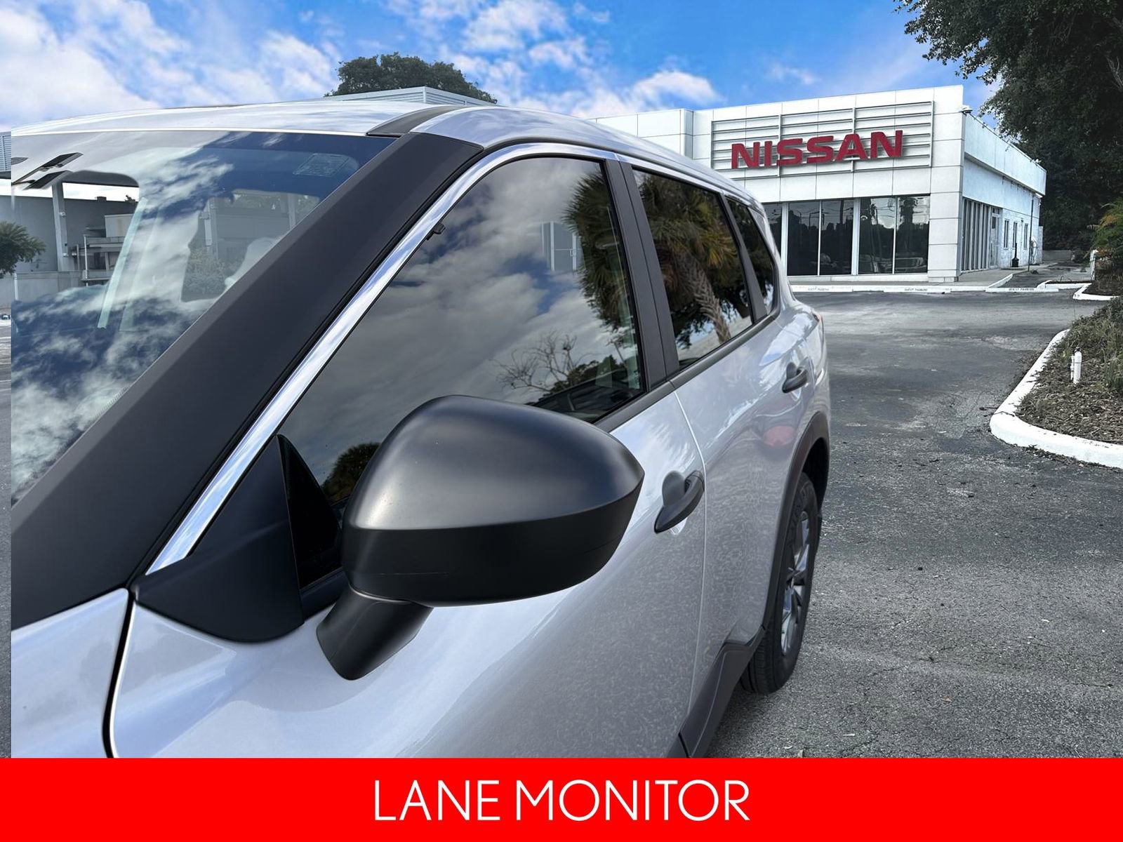 Certified 2025 Nissan Rogue S image 10