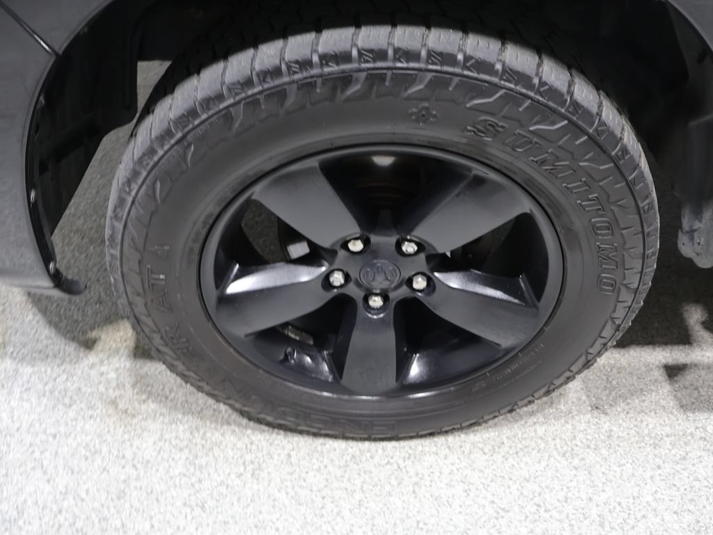 Used 2019 RAM 1500 Express w/ Express Value Package AWD/4WD image 10