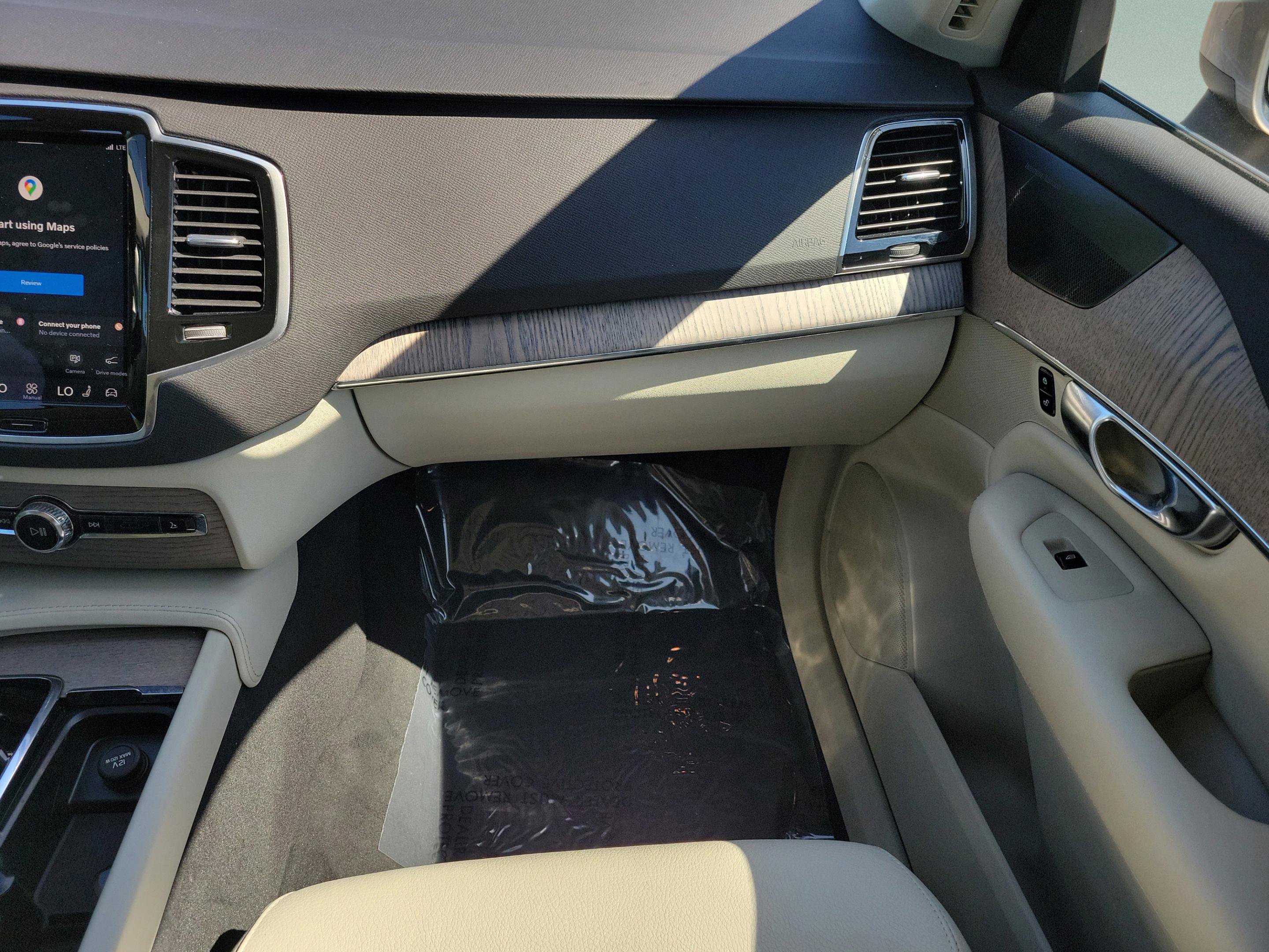 Used 2023 Volvo XC90 B6 Plus w/ Protection Package Premier AWD/4WD image 16