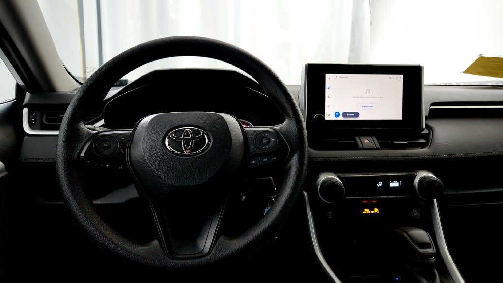 Certified 2025 Toyota RAV4 LE AWD/4WD image 35