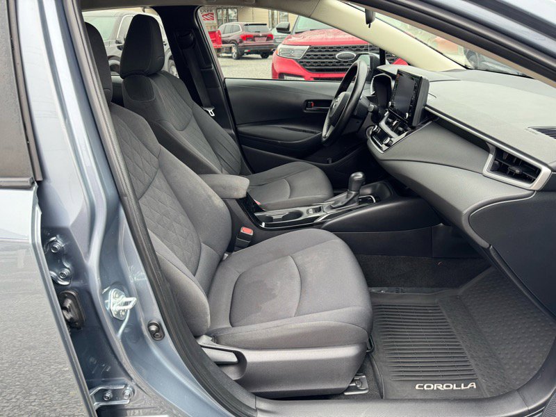 Used 2022 Toyota Corolla LE image 15
