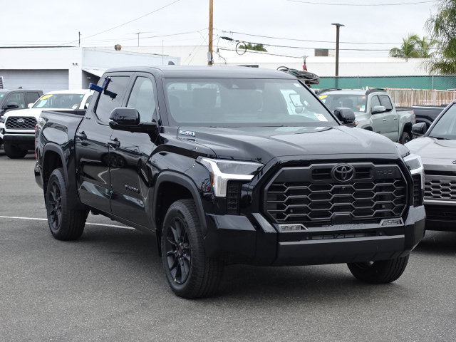 New 2026 Toyota Tundra Limited w/ TRD Off-Road Package AWD/4WD image 2
