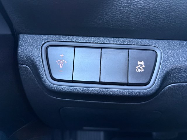 Certified 2024 Kia Forte LXS FWD image 15