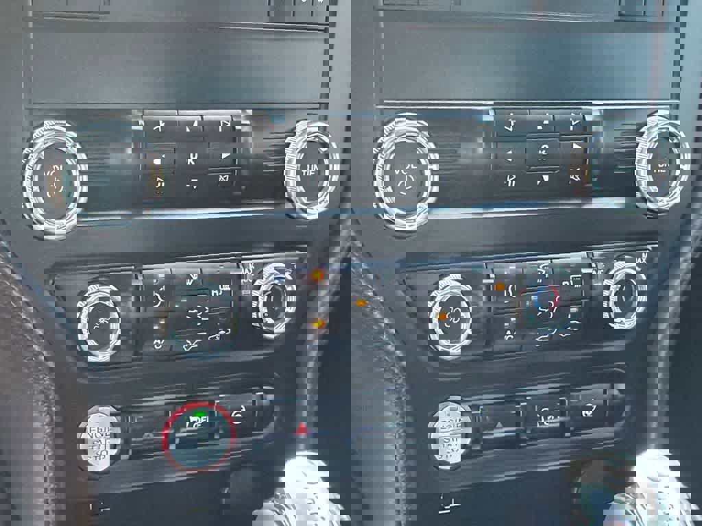 Used 2021 Ford Mustang Coupe w/ Black Accent Package image 27