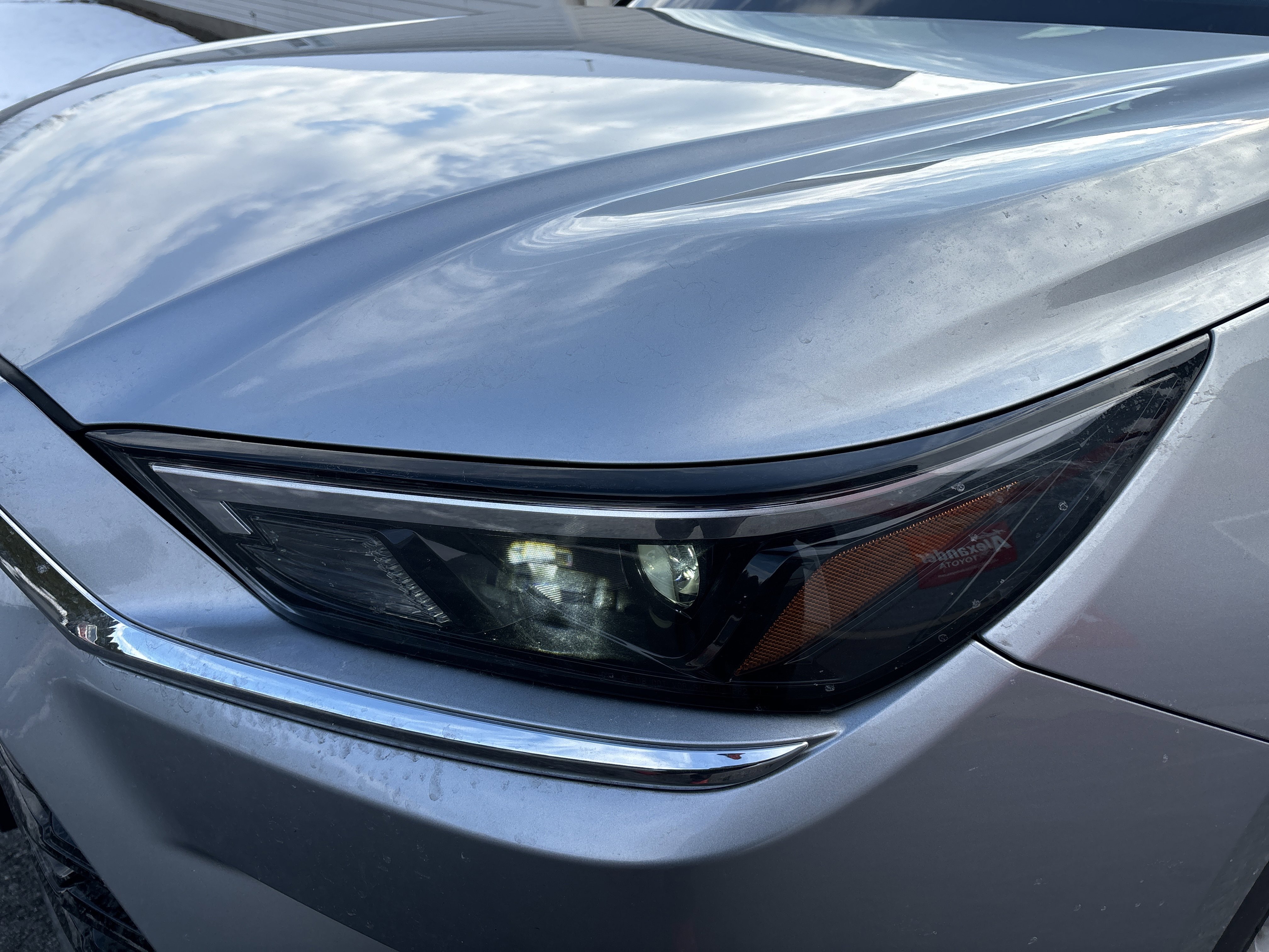 Used 2025 Toyota Grand Highlander AWD image 10