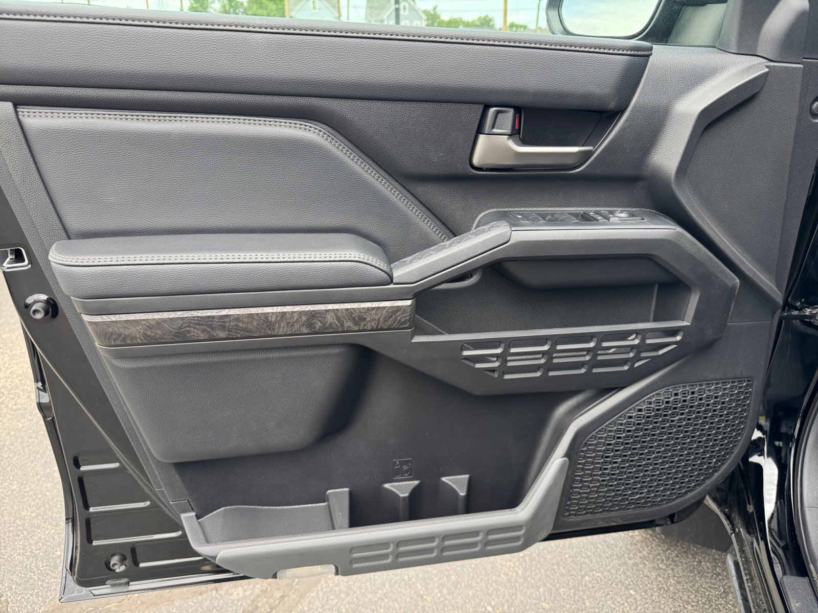 New 2025 Toyota Tacoma Limited image 24