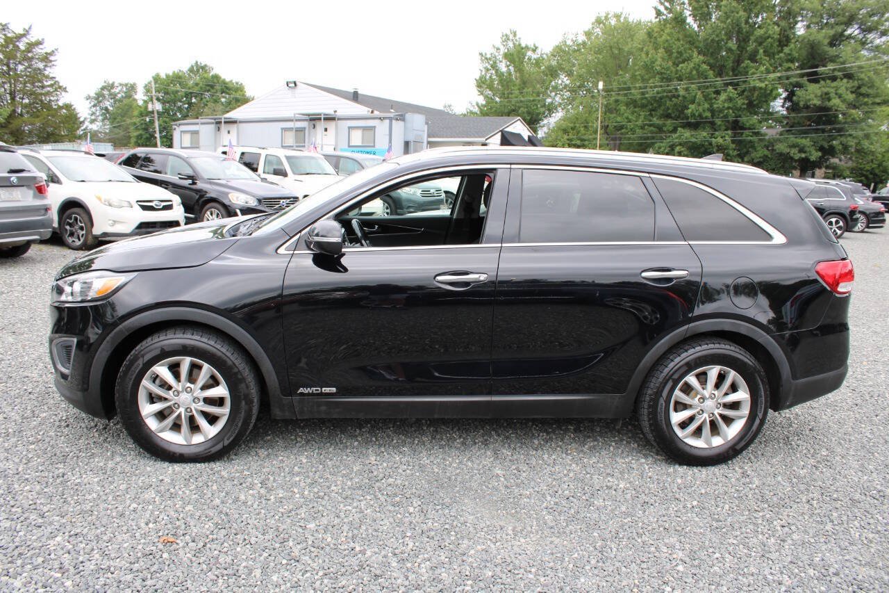 Used 2016 Kia Sorento LX w/ LX Convenience Package AWD/4WD image 10