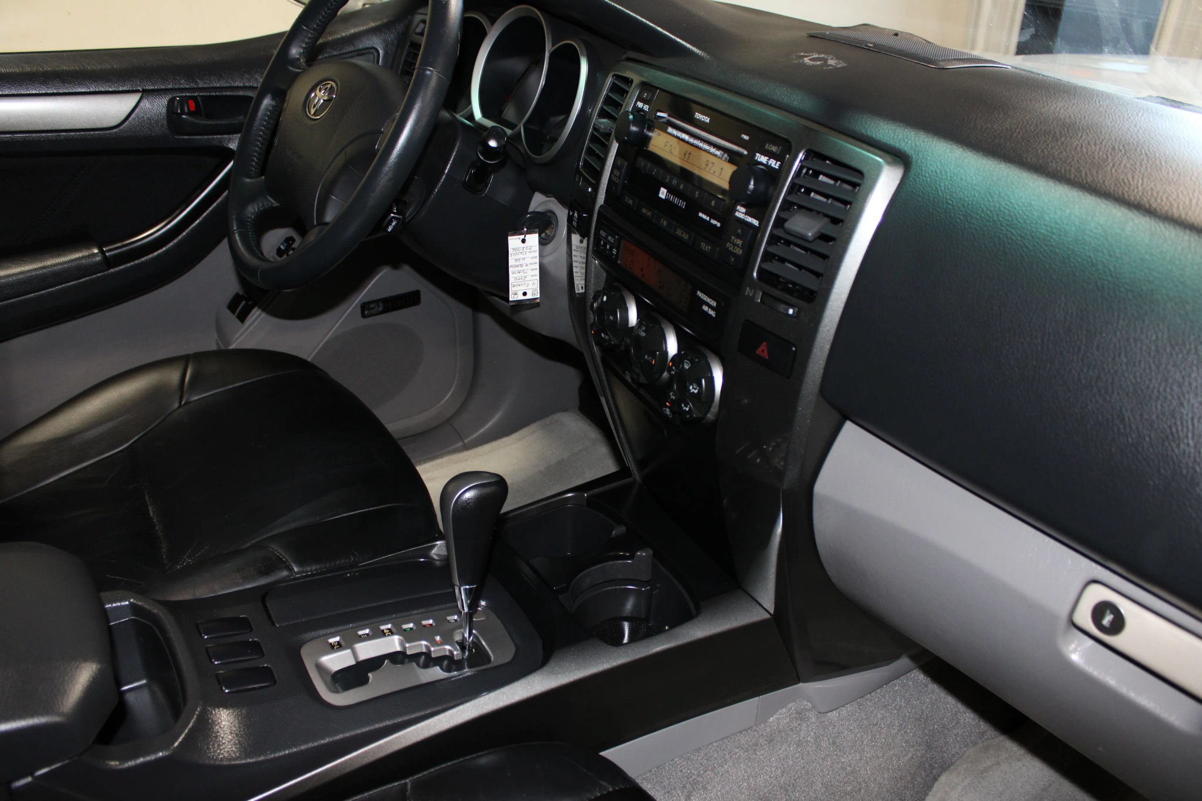 Used 2008 Toyota 4Runner Sport RWD image 28