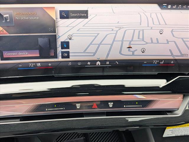 Used 2025 BMW i5 eDrive40i w/ Premium Package image 13