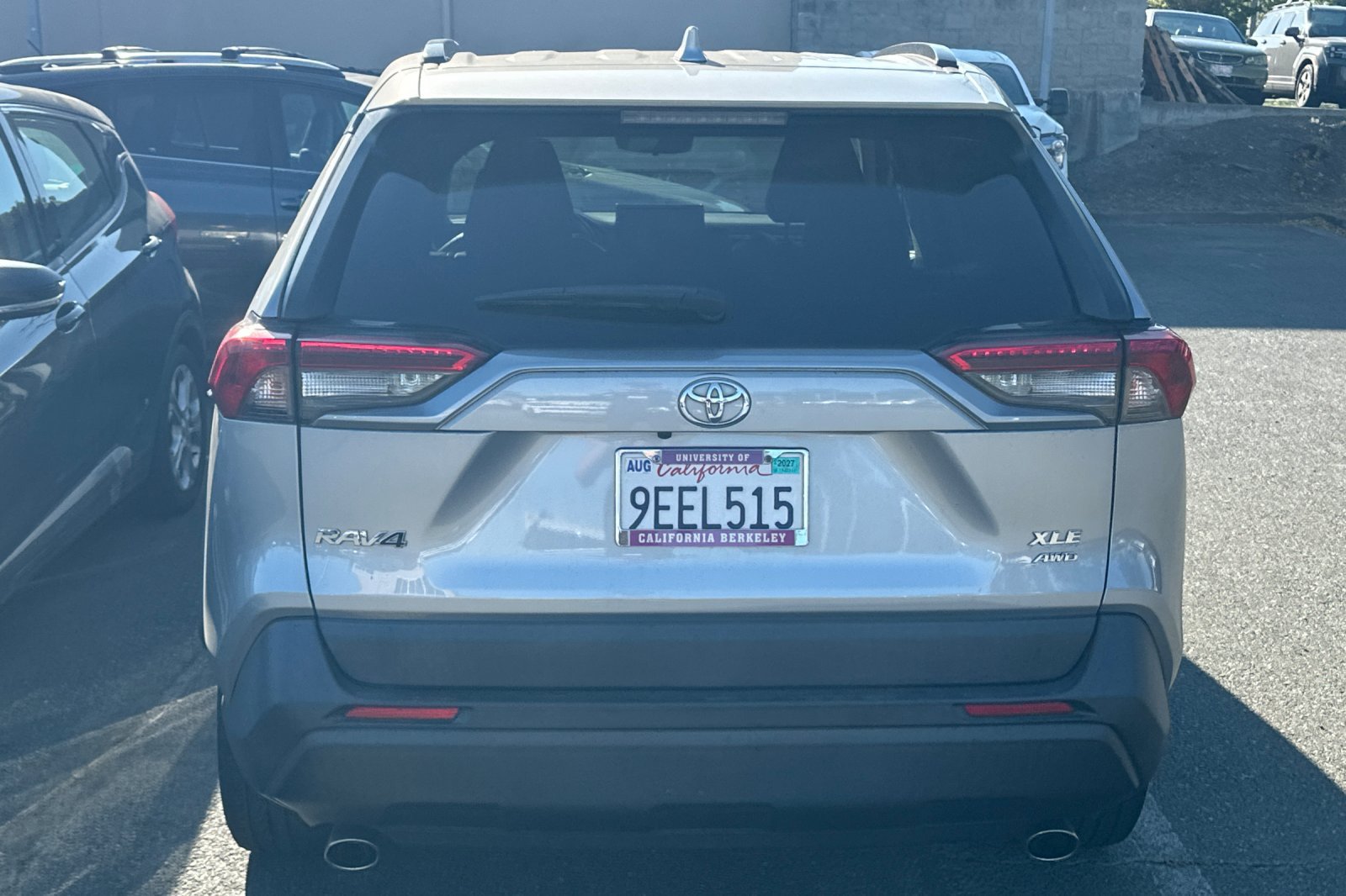 Used 2019 Toyota RAV4 XLE Premium w/ All Weather Liner Package AWD/4WD image 6