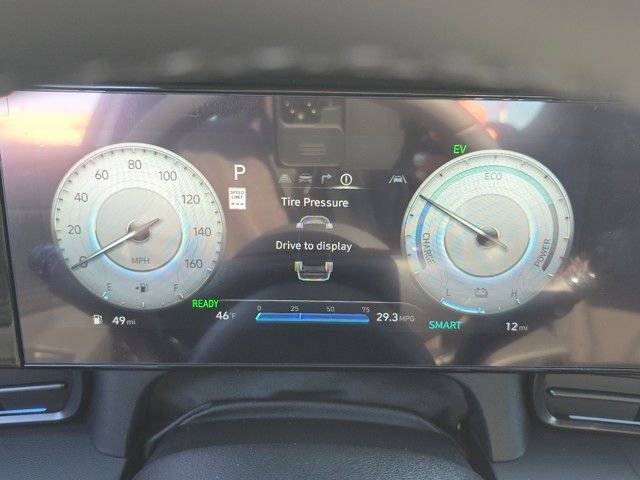 Certified 2025 Hyundai Elantra SEL image 27