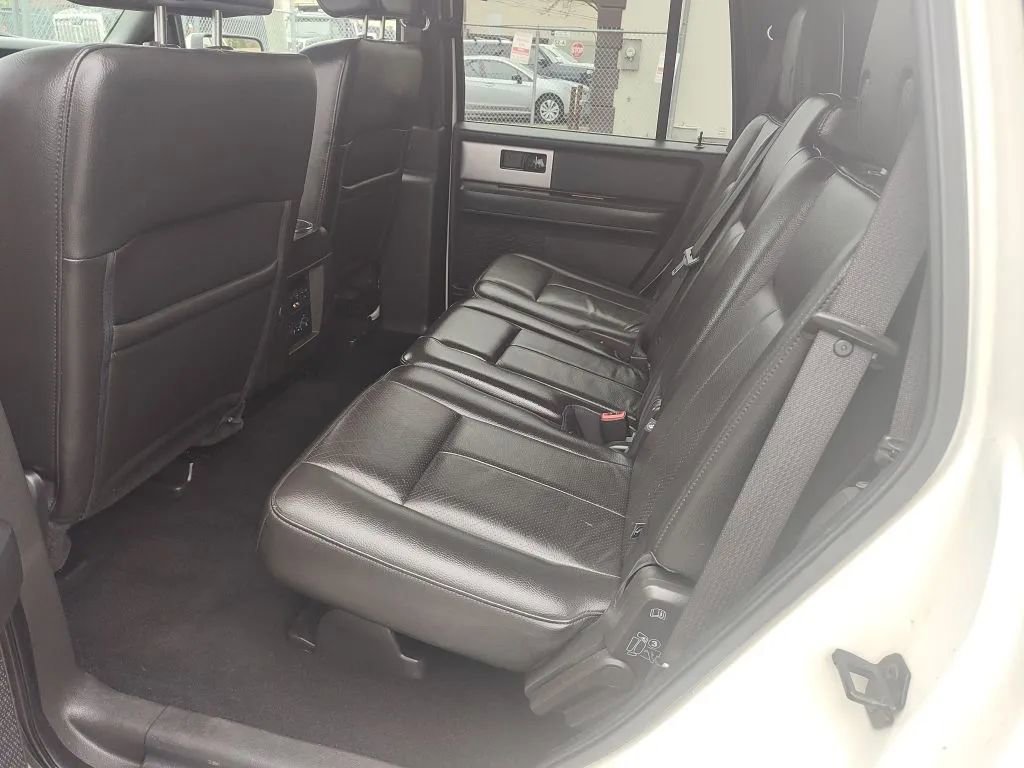 Used 2008 Ford Expedition Limited image 10