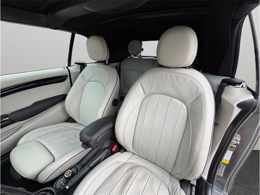 Used 2018 MINI Cooper S image 17