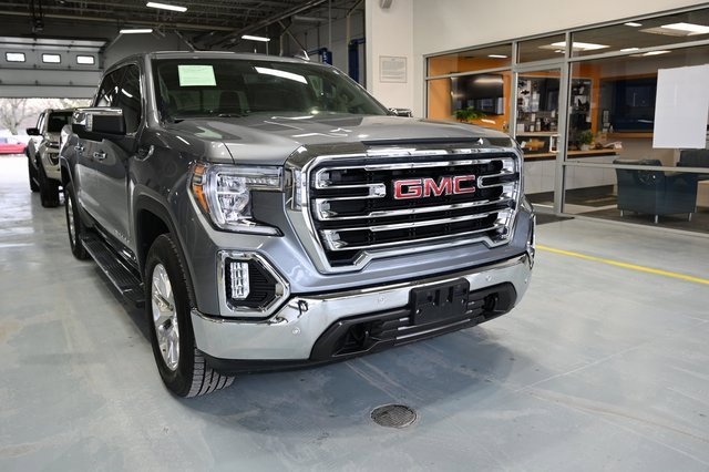 Used 2019 GMC Sierra 1500 SLT w/ SLT Premium Plus Package image 3