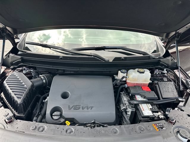 Used 2024 Buick Enclave Avenir w/ Avenir Technology Package FWD image 30