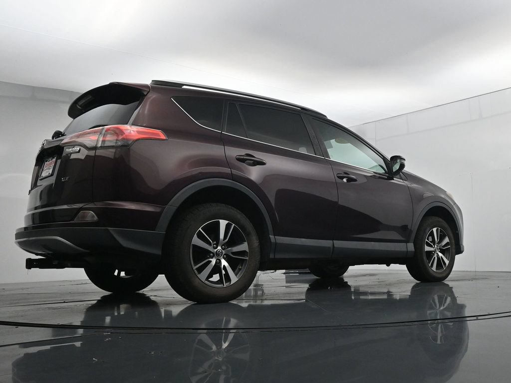 Used 2016 Toyota RAV4 XLE FWD image 34