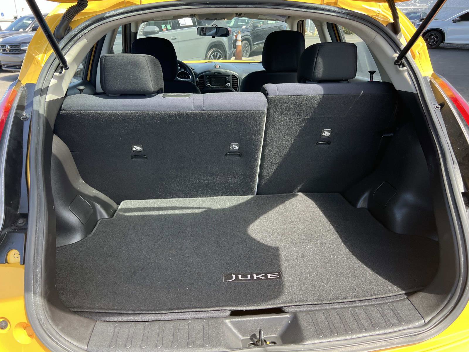 Used 2016 Nissan Juke S image 20