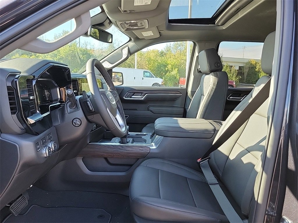 New 2026 GMC Sierra 1500 SLT w/ SLT Premium Plus Package image 15
