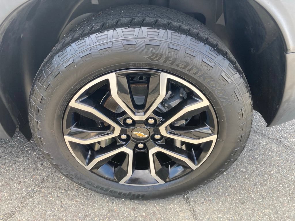 Used 2021 Chevrolet TrailBlazer ACTIV w/ Sun and Liftgate Package AWD/4WD image 39